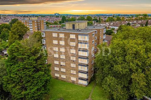 1 bedroom apartment for sale, John Burns Drive, Barking, IG11