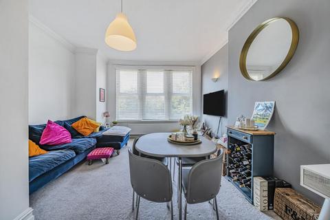 2 bedroom flat for sale, Valley Road, Streatham