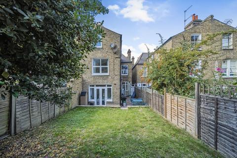 2 bedroom flat for sale, Valley Road, Streatham