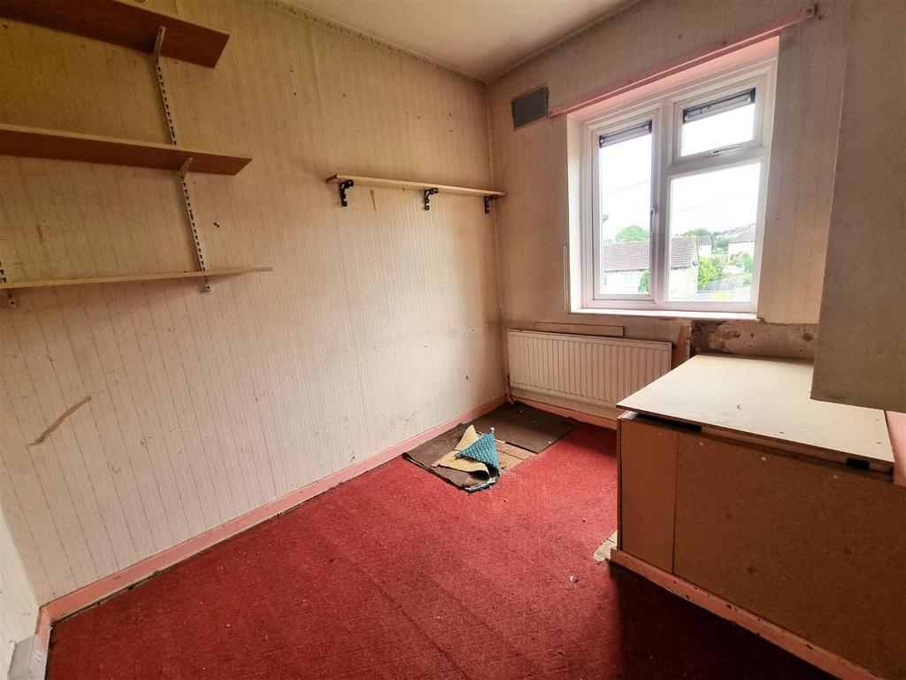 1 Blackcross - Bed3.jpg