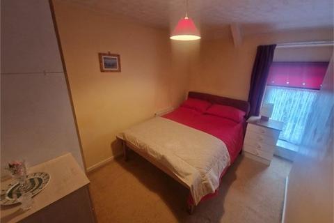 15 Gethin Road, Tonypandy, CF40 1EF