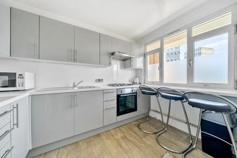 3 bedroom flat to rent, Mace Street, London E2