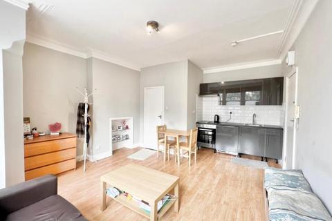 1 bedroom apartment to rent, Glenilla Road, Belsize Park, London, NW3