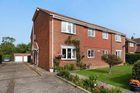 2 bedroom apartment for sale, Tankerton Road, Whitstable