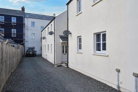 1 bedroom apartment for sale, Co-Op Lane, Pembroke Dock