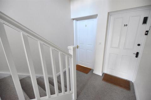 1 bedroom apartment for sale, Co-Op Lane, Pembroke Dock