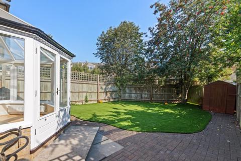 4 bedroom end of terrace house for sale, Crofton Avenue, Grove Park, W4