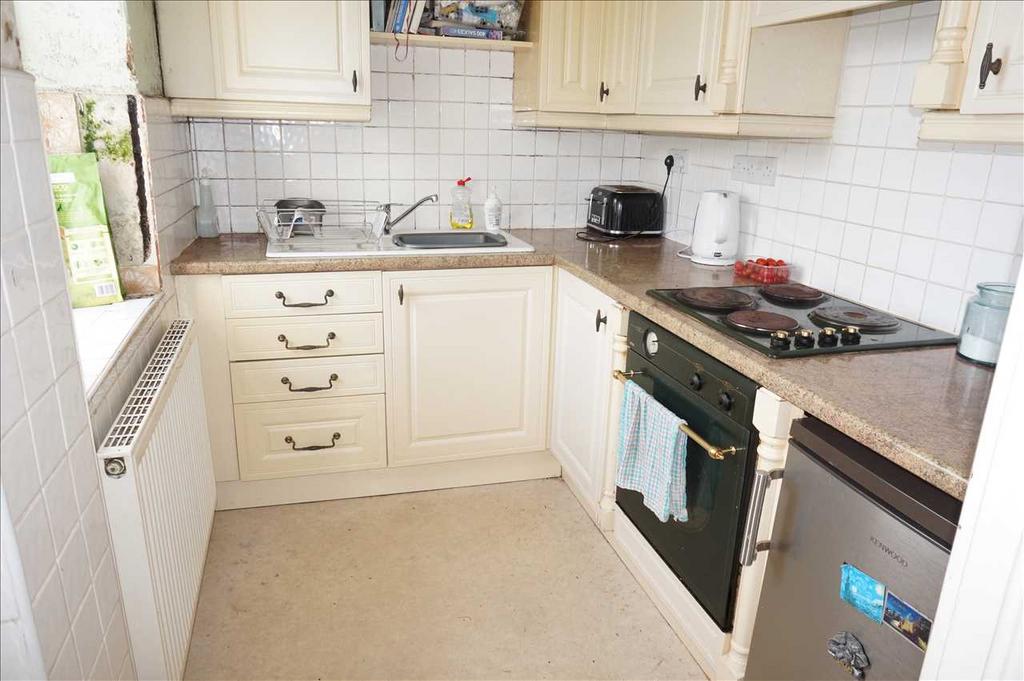 Kitchen :