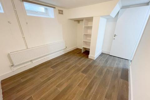 1 bedroom flat to rent, Chatsworth Road, London E5