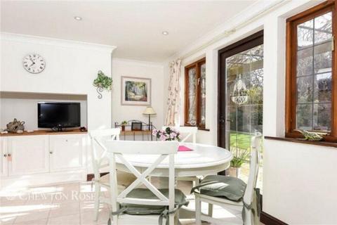 5 bedroom detached house for sale, Snows Ride, Windlesham