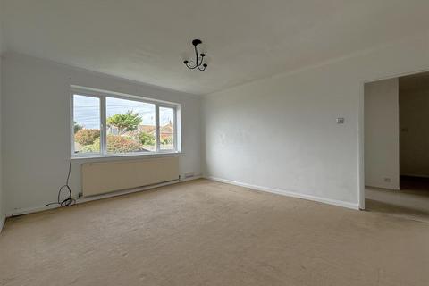 2 bedroom apartment for sale, 69 Brambletyne Avenue, Saltdean, Brighton