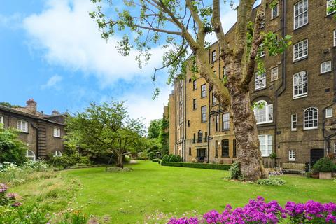 2 bedroom flat to rent, Egerton Place, Knightsbridge, London, SW3