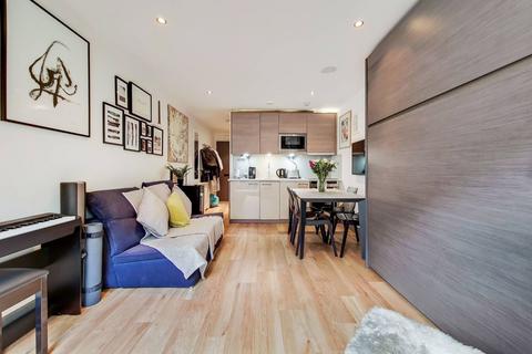 Studio for sale, Park Street, Chelsea Creek, London, SW6