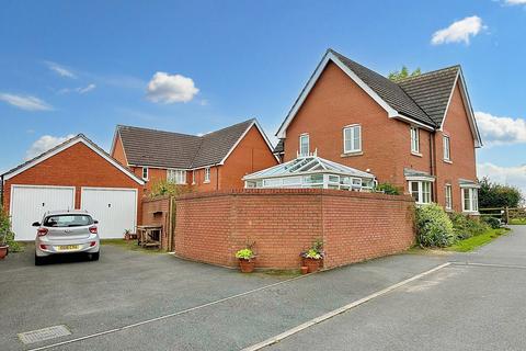 4 bedroom detached house for sale, Thoresby Drive, Hereford, HR2