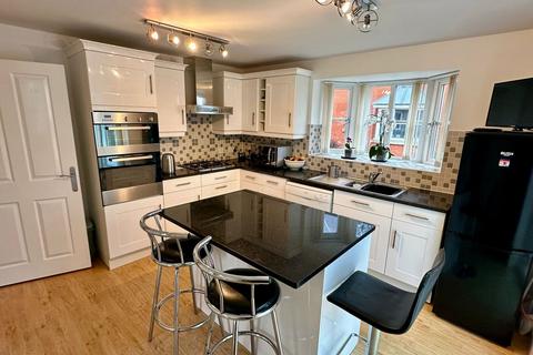 12 Thoresby Drive, Hereford, HR2 7RF
