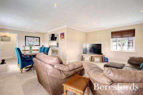 23 Bantock Way, Witham, CM8 1BG