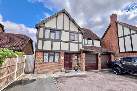 5 bedroom house for sale, Hebrides Way, Caister-On-Sea, Great Yarmouth