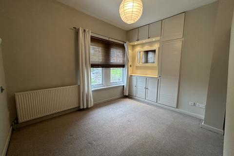 2 bedroom house to rent, War Lane, Birmingham B17