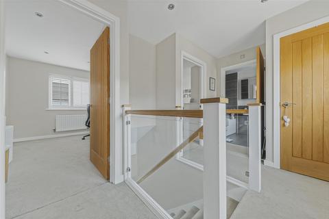 2 bedroom house for sale, Isles Quarry Road, Borough Green, Sevenoaks