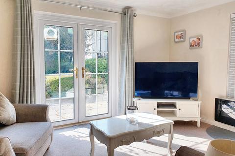 2 bedroom ground floor flat for sale, Gravel Hill Road, Bristol BS37