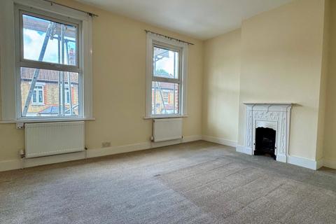 2 bedroom terraced house to rent, Bethel Road, Welling DA16