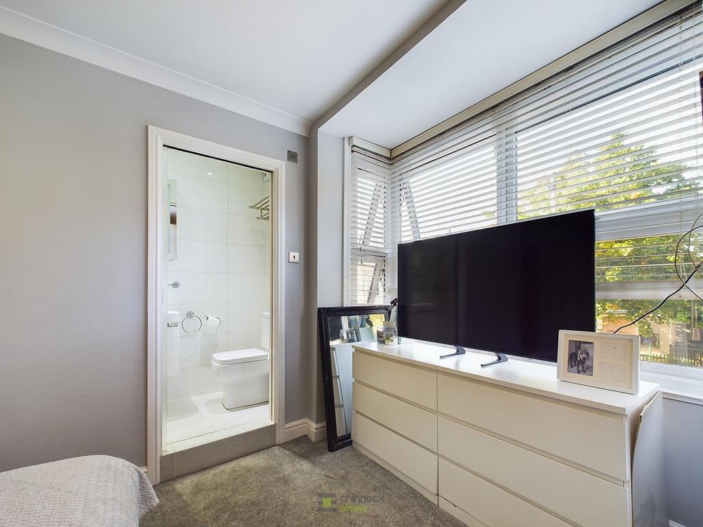 Bedroom One Ensuite