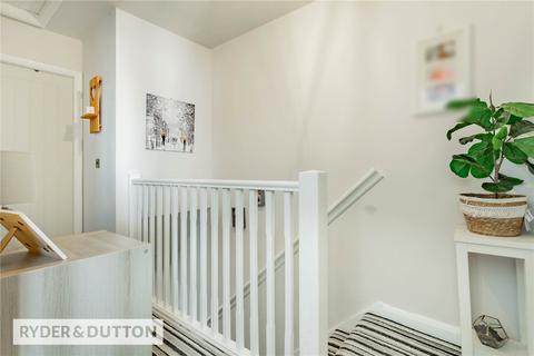 206 Limeside Road, Oldham, OL8 3LE