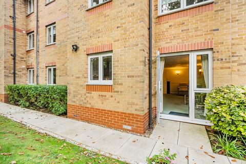 2 bedroom retirement property for sale, South Street, Epsom KT18