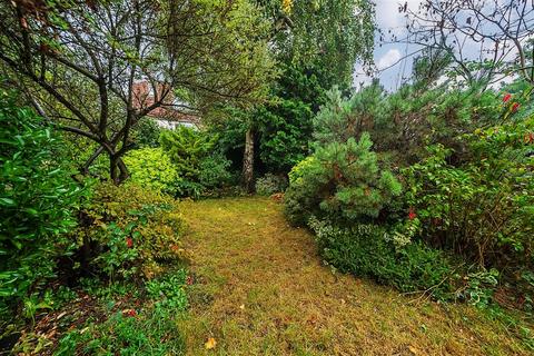 3 bedroom semi-detached house for sale, Beresford Road, Bedford