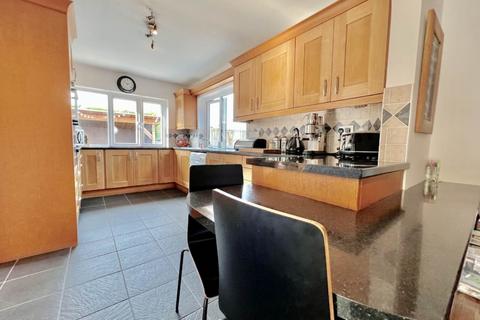 Garn Villa Penygarn, Bow Street, SY24 5BQ