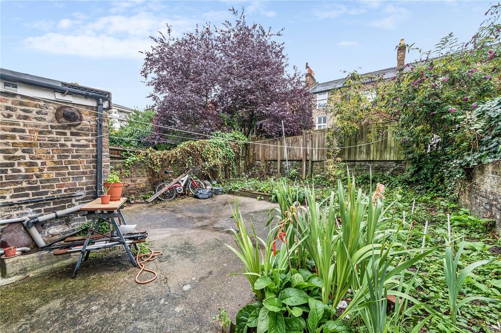 Hayter Road, London SW2 4 bed house for sale £950,000