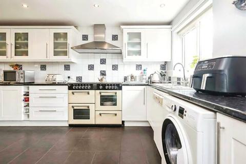 52 Chelmsley Road, Birmingham, B37 7RR