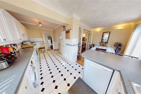 3 Whybrews, Stanford-le-hope, SS17 7HG
