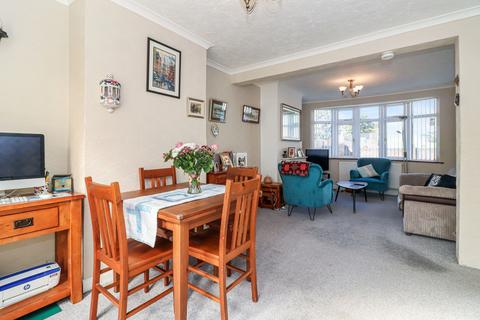 3 bedroom semi-detached house for sale, Cherry Tree Road, Watford, WD24