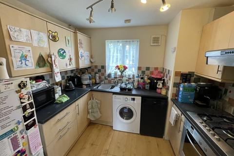 2 bedroom semi-detached house for sale, Furzton, Milton Keynes MK4