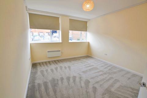 2 bedroom apartment to rent, Luton, Bedfordshire