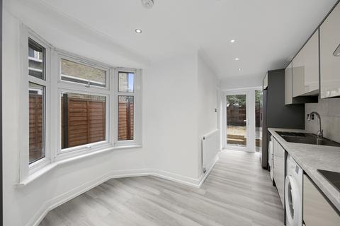 24 Geere Road, London, E15 3PN