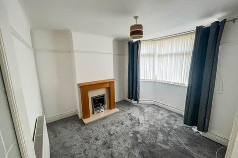 3 bedroom terraced house to rent, Glengariff Street, Liverpool L13