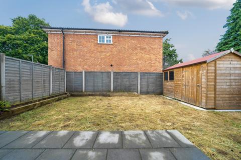 55 Armadale Road, Woking, GU21 3LD