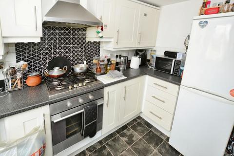 2 bedroom flat to rent, 141 Waterloo Road, Cheetham Hill, Manchester, M8