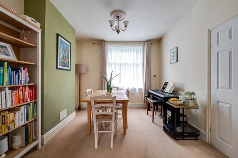 5 Brookside Terrace, Hoole, Chester, CH2 3PX