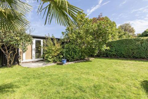 14 Goaters Road, Ascot, SL5 8JA