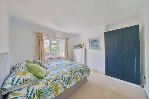 Pinewood Forest Road, Effingham Junction, Leatherhead, KT24 5HL