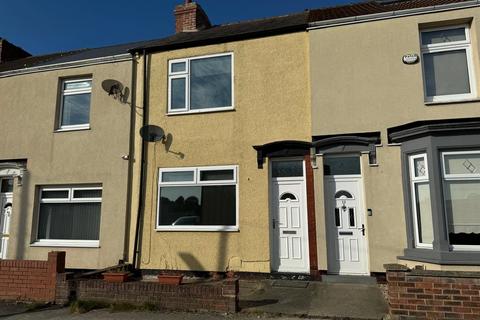 2 bedroom terraced house to rent, Cleveland View, Coundon, Bishop Auckland, Durham, DL14