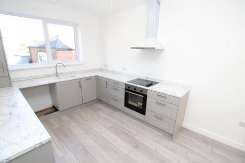 3 bedroom apartment for sale, The Cross, Leicester LE19