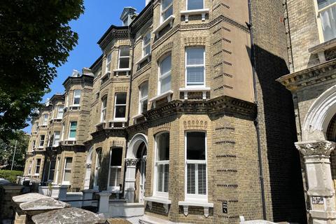 1 bedroom flat for sale, Cromwell Road, Hove, BN3