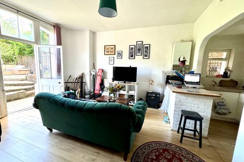 1 bedroom flat for sale, Cromwell Road, Hove, BN3