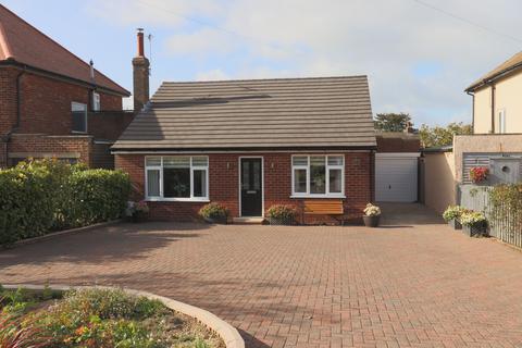 2 bedroom detached bungalow for sale, Muston Road, Filey YO14