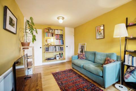 1 bedroom apartment for sale, Havil Street, London SE5