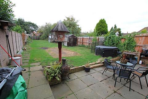 3 bedroom terraced house for sale, Garners Way, Harpole